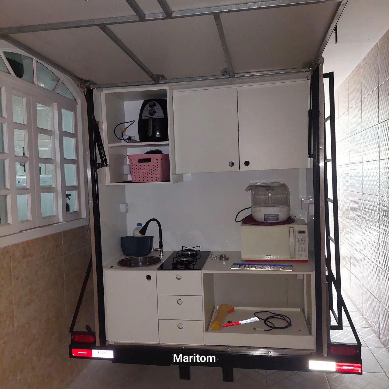 Camping Trailer65562824214915124