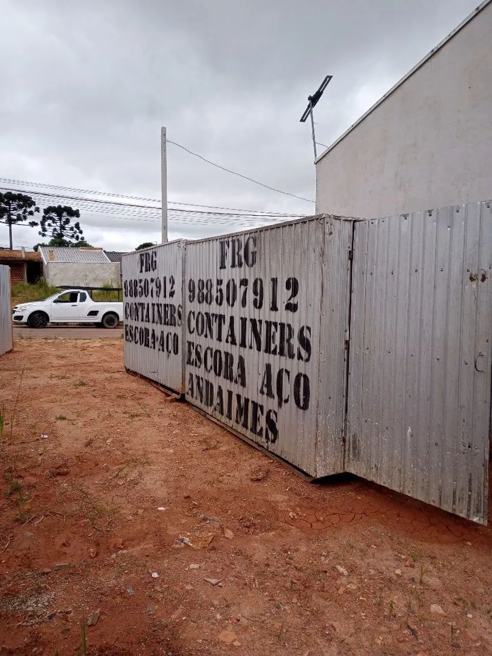 2 Container, casa um medindo 1.5x3 e cada um com um porta e cada porta com 2 chaves  - Foto 4