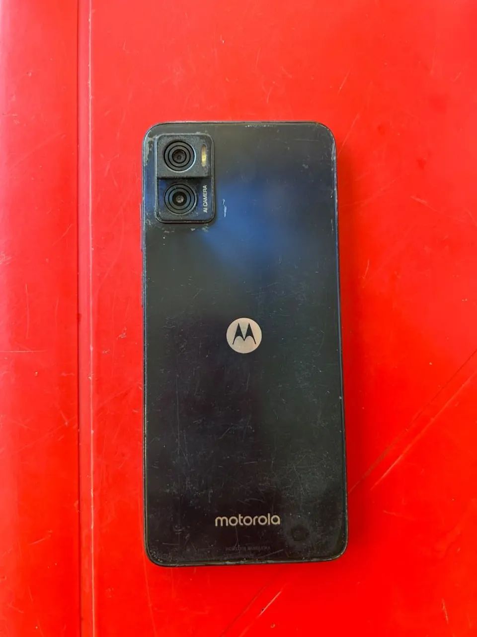 Motorola E22 com display quebrado 