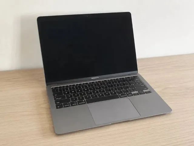 Macbook M1 - Apple 