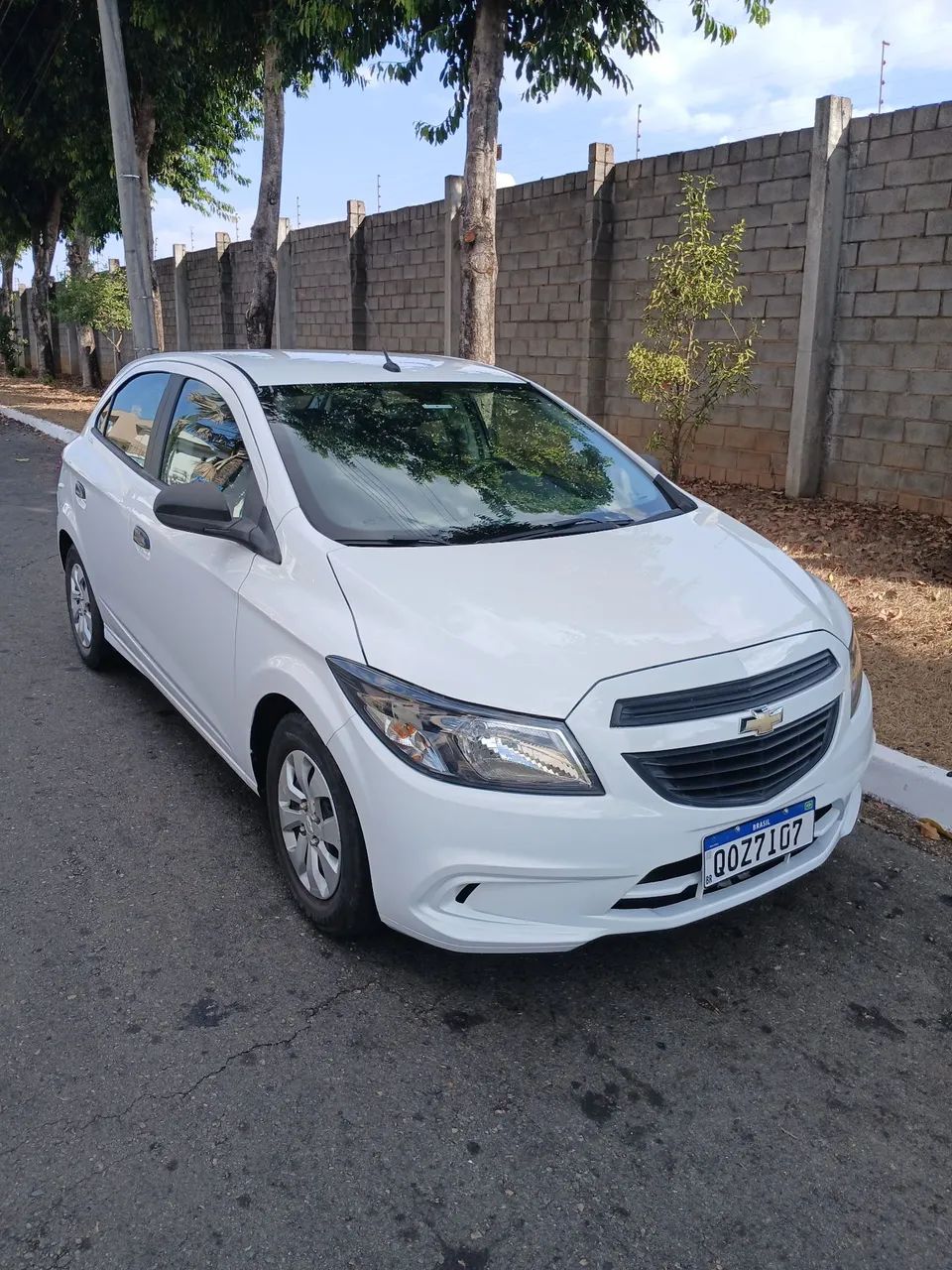 Chevrolet Onix ONIX HATCH Joy 1.0 8V Flex 5p Mec. 2019