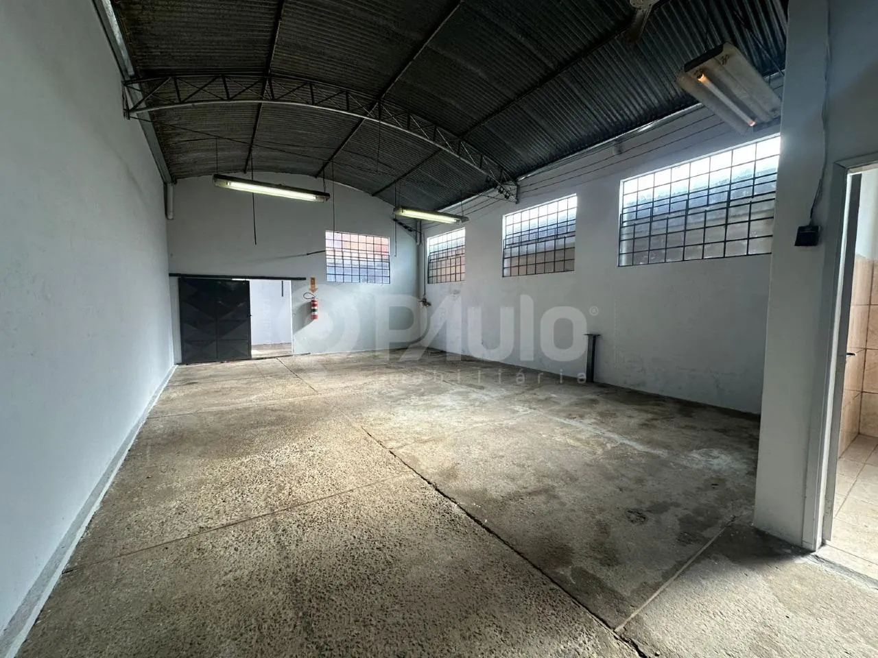 Salão comercial para alugar na Paulicéia - Piracicaba/SP