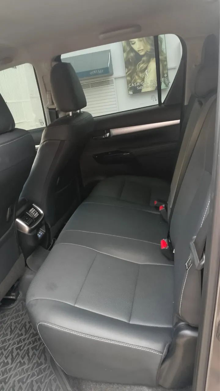 Toyota Hilux CD 4X4 2.8 DIESEL AUT. 2026
