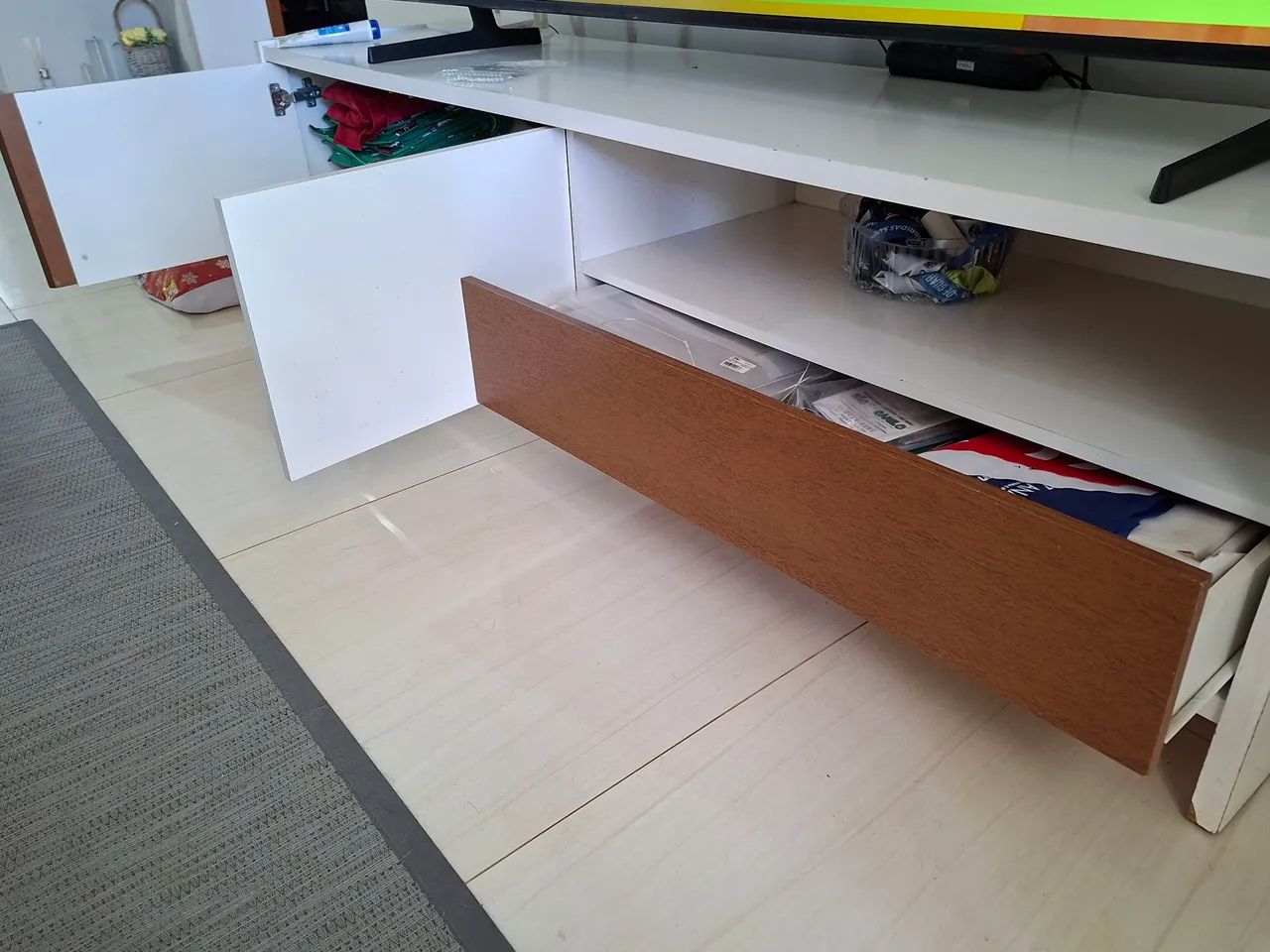 Vendo rack para sala - Foto 3