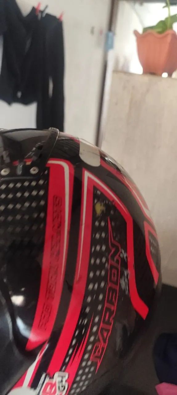 2 capacete usado bom e barato 