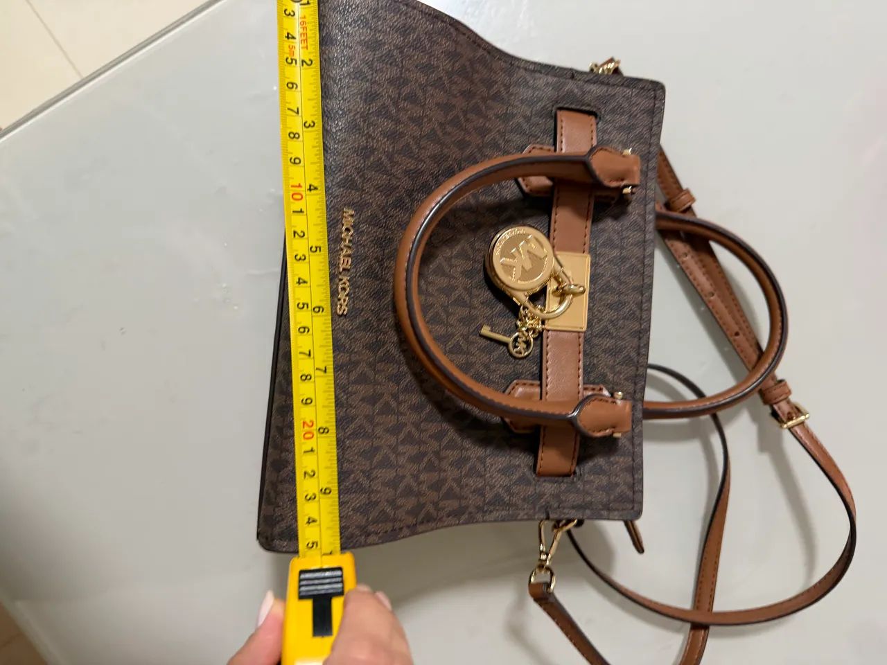 Bolsa MK Hamilton marrom - Foto 5