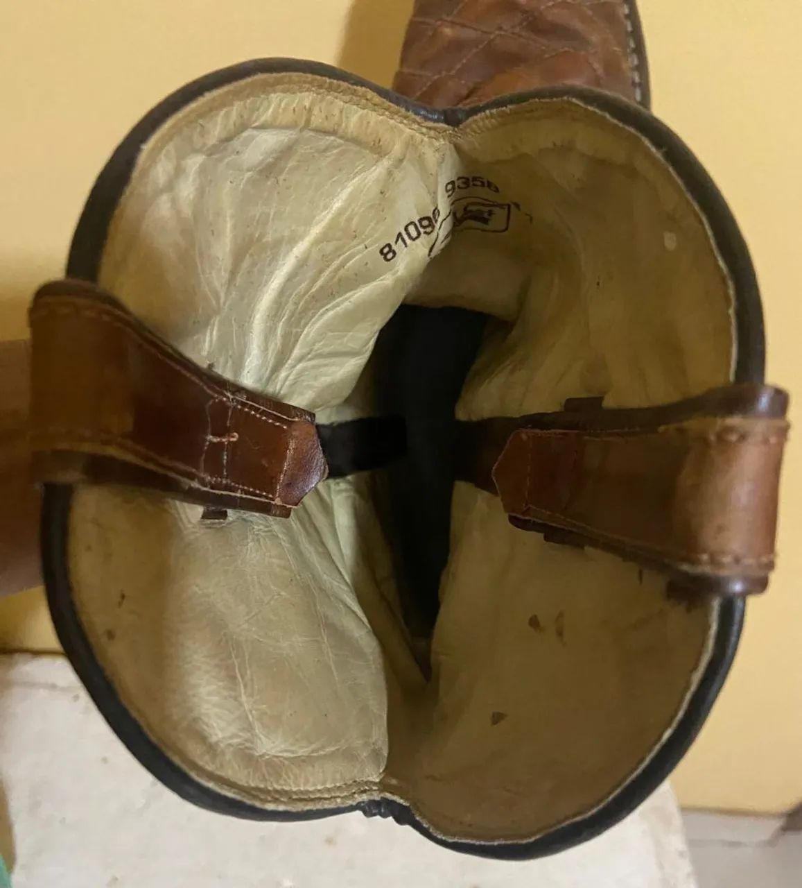 Bota de couro  - Foto 4