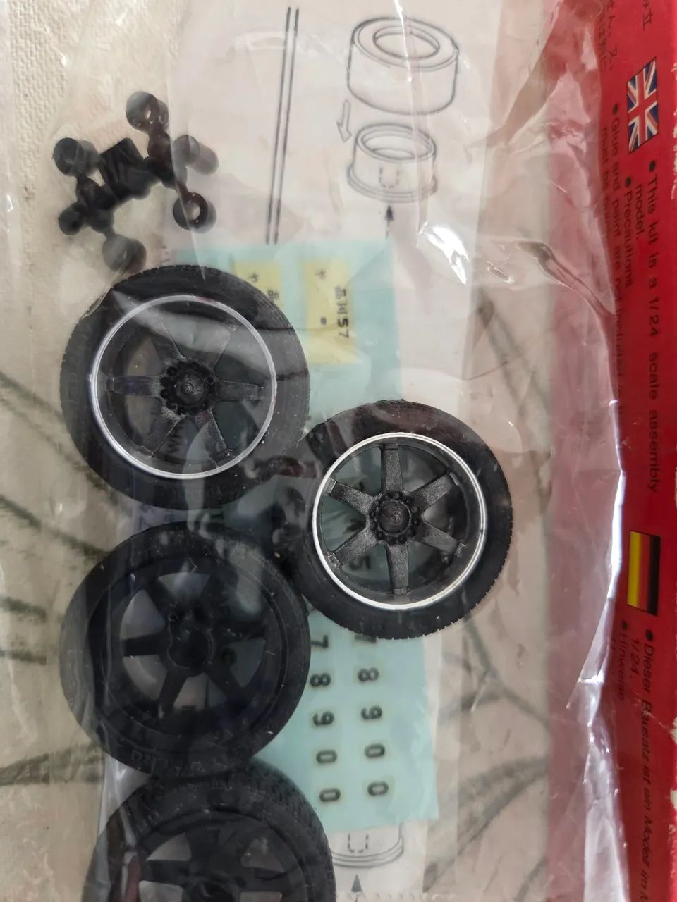 Fujimi rodas e pneus Sparco plastimodelisno - Foto 2