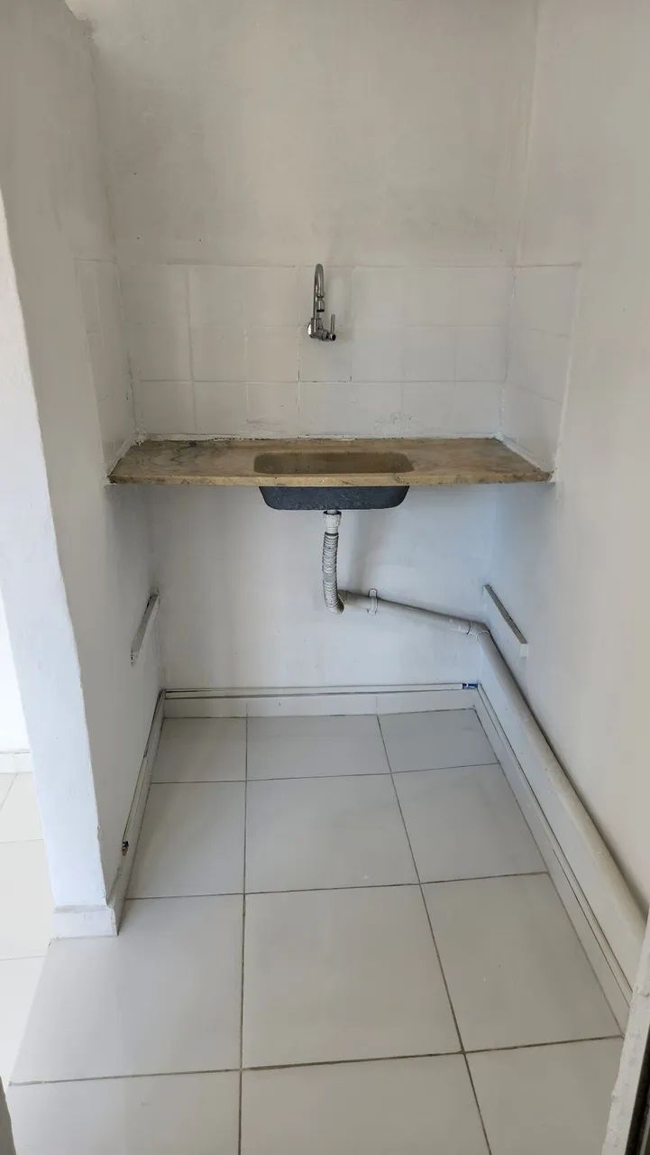 KITINET IAPI - RUA DA 37ª CIPM - 12M² - Foto 4