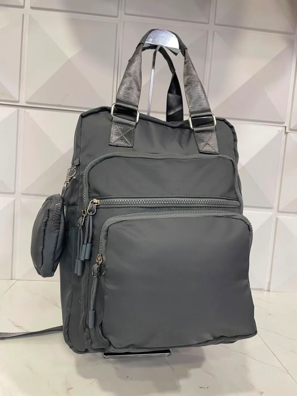 Mochila feminina impermeável - Foto 4