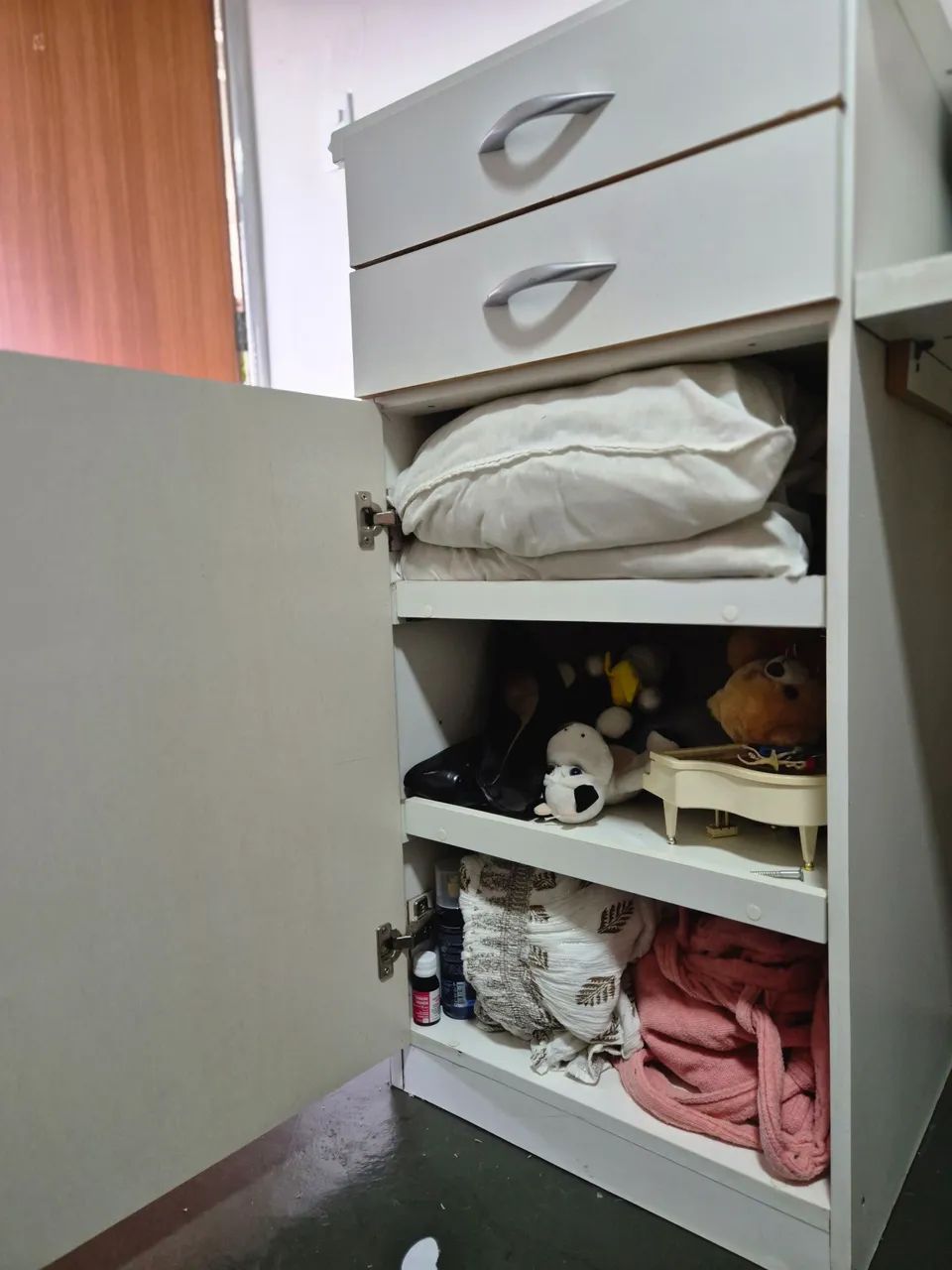 cômoda de madeira MDF sob medida - Foto 3