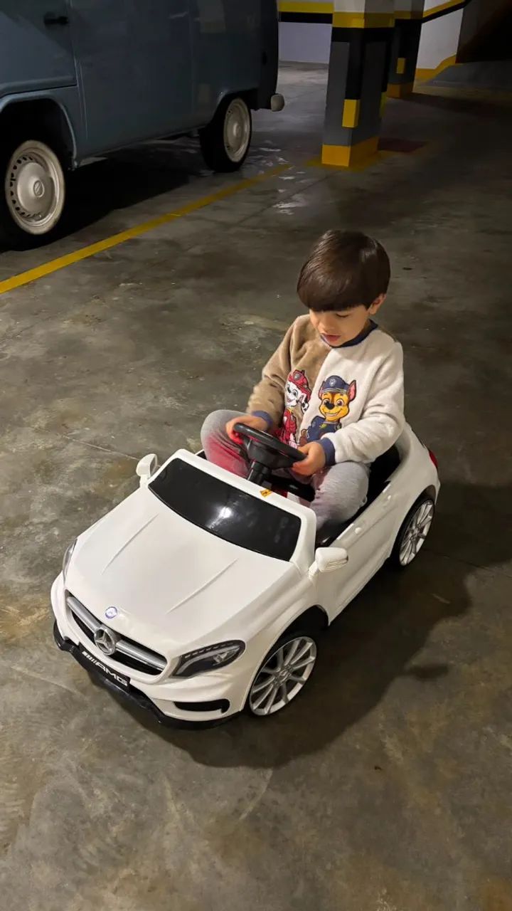 Locação Mini Veículo Carro Elétrico Mercedez Bens Branco controle remoto 12V - Foto 6