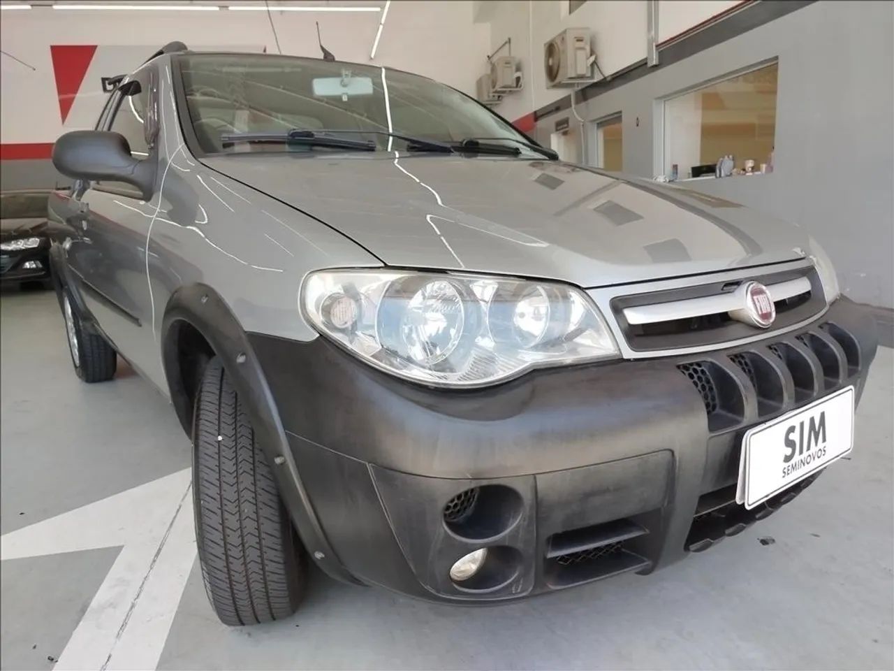 Fiat Strada 1.4 MPI Fire Flex 8V CE 2011 - Foto 3