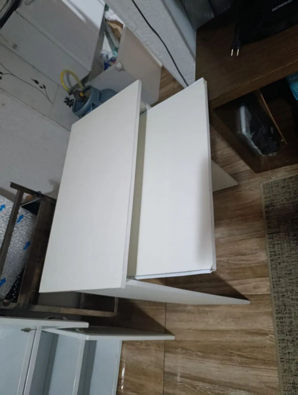 Selling a Desk482678469727375362