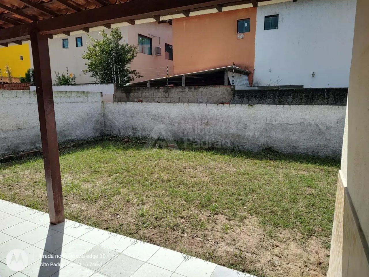 COM 3 QUARTOS, TERRENO GRANDE! - Foto 5