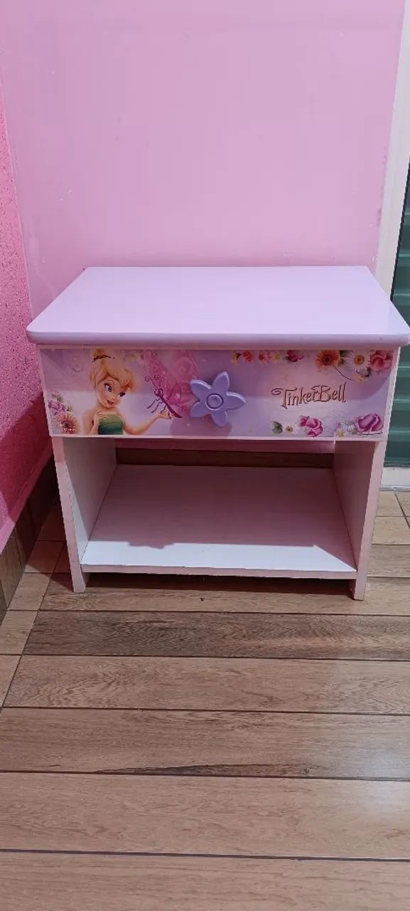 Cama com colchão + mesinha de cabeceira da Tinker Bell - Foto 4