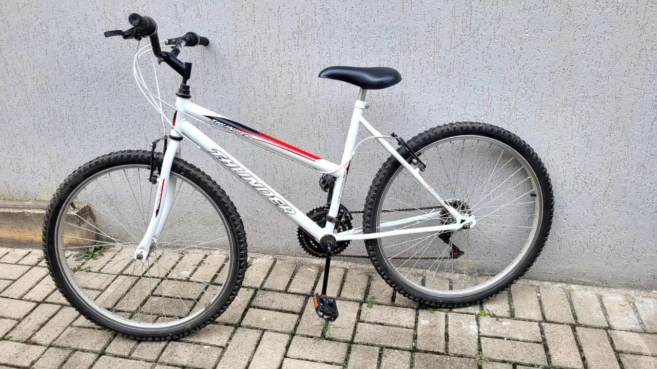 Bicicleta Feminina Aro 26, 21 Marchas - Foto 4