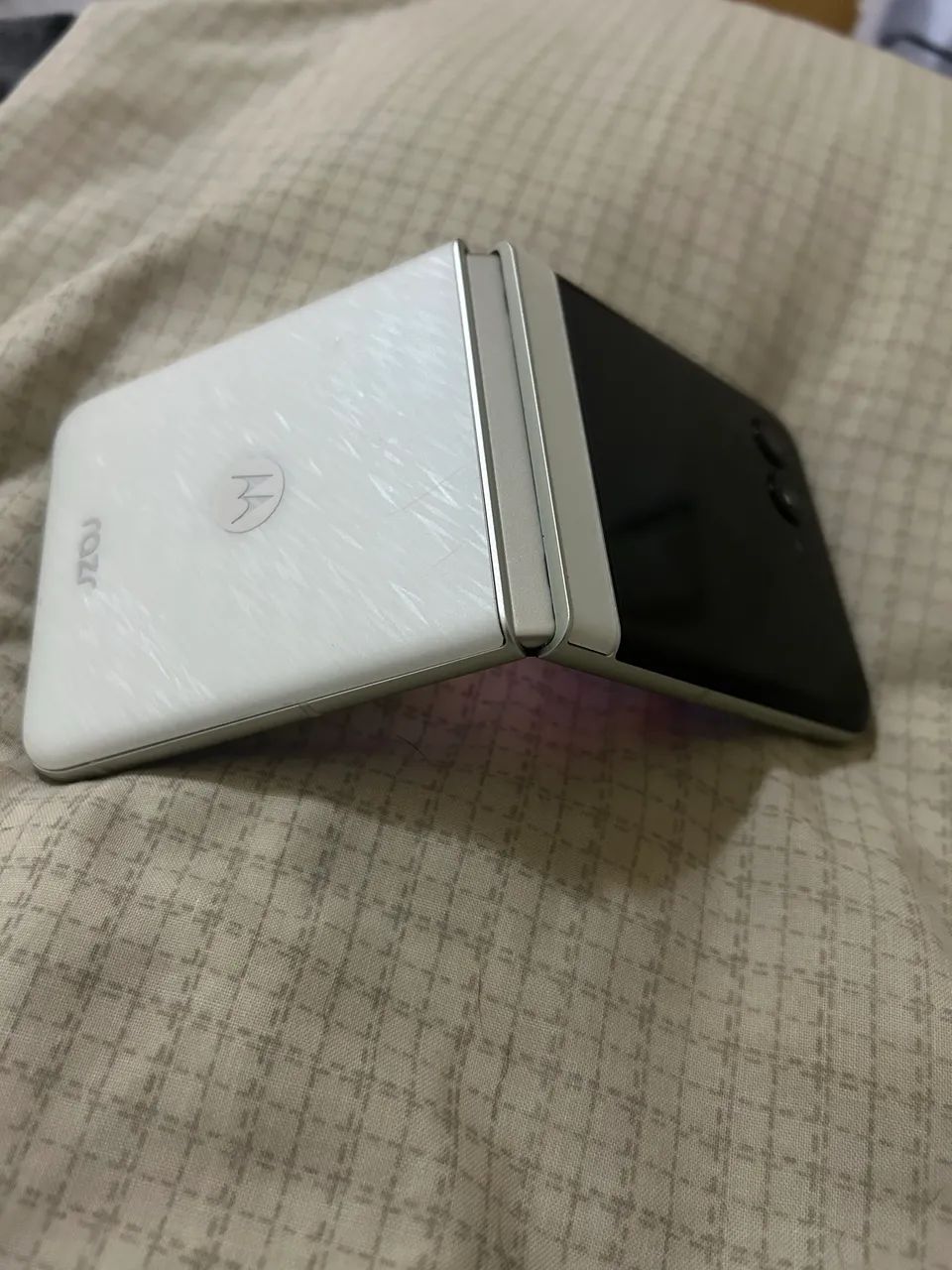 Moto razr 60 256GB - Foto 2