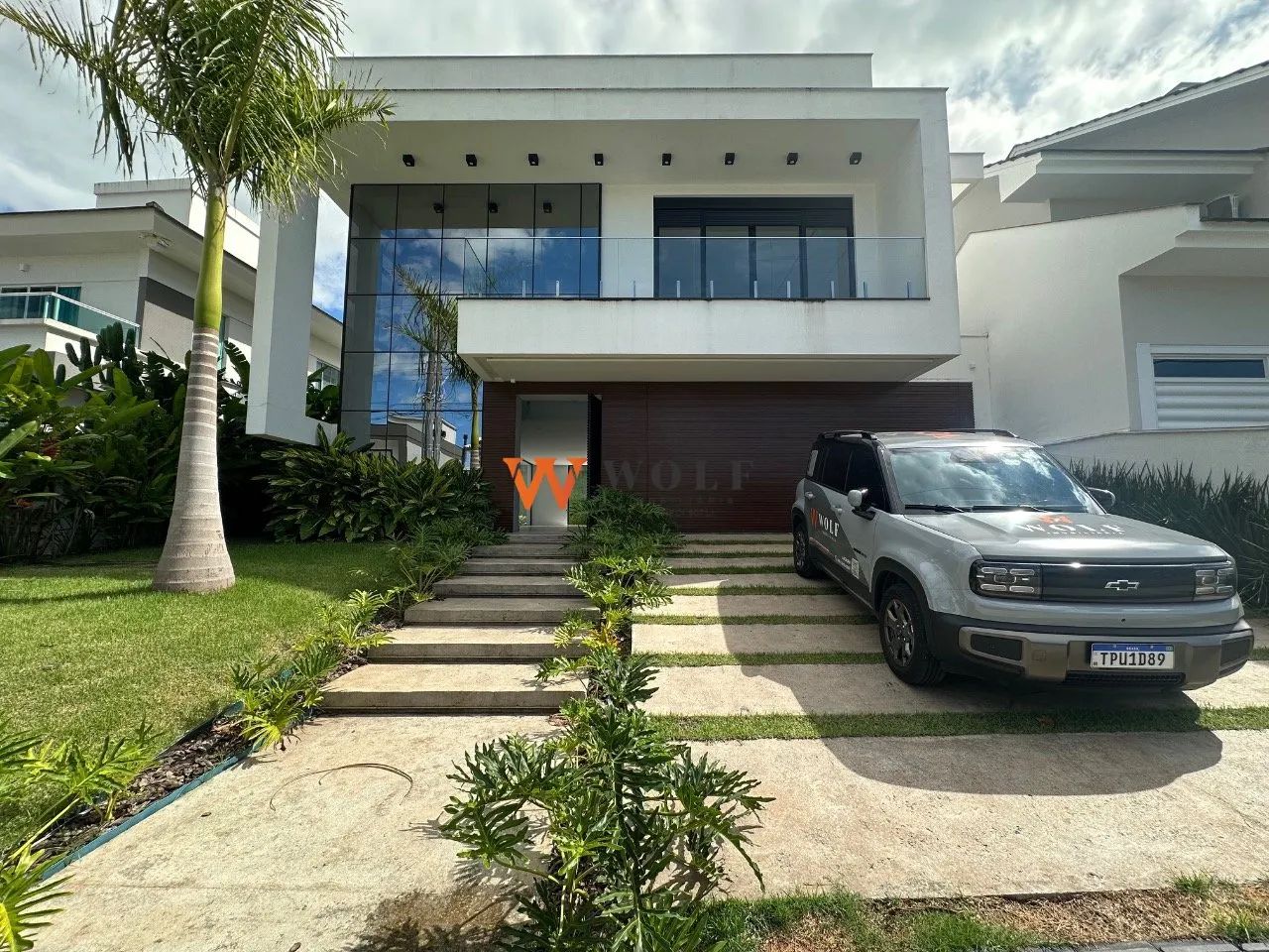 Excelente casa residencial nova com 3 suítes no Pedra Branca