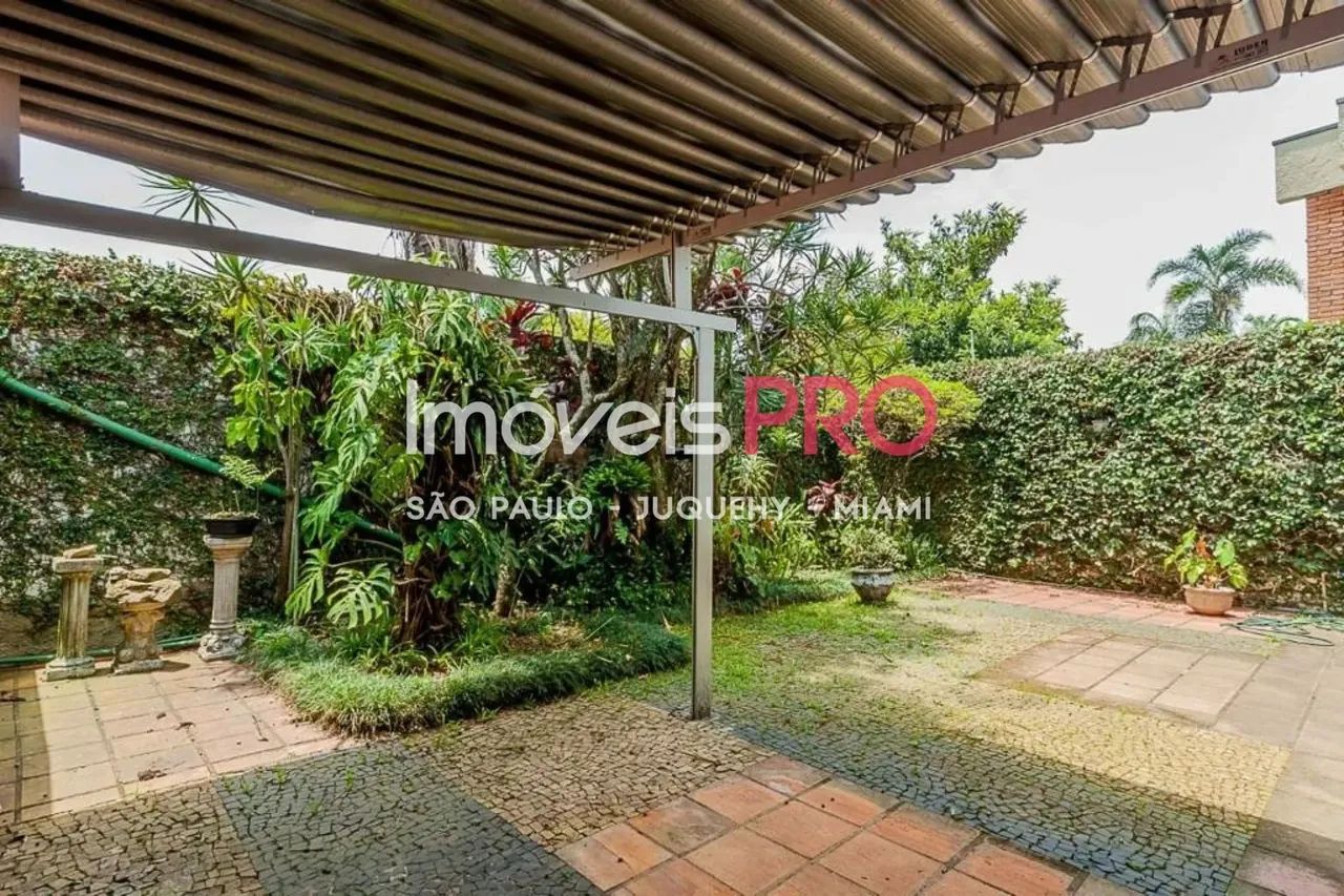 Casa muito espaçosa no Jardim Marajoara