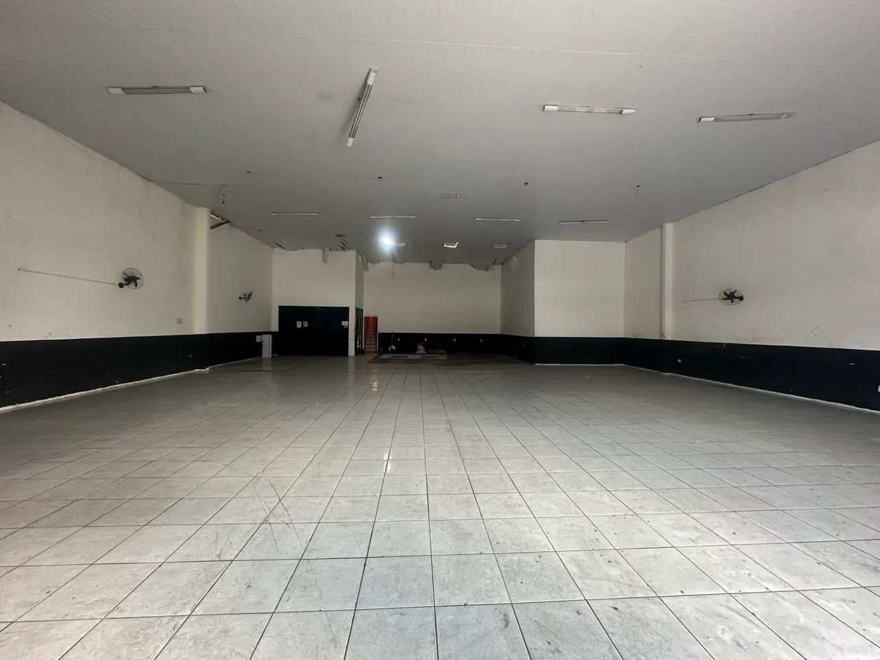 ALUGO GALPÃO NO CENTRO DA MESSEJANA  - Foto 3