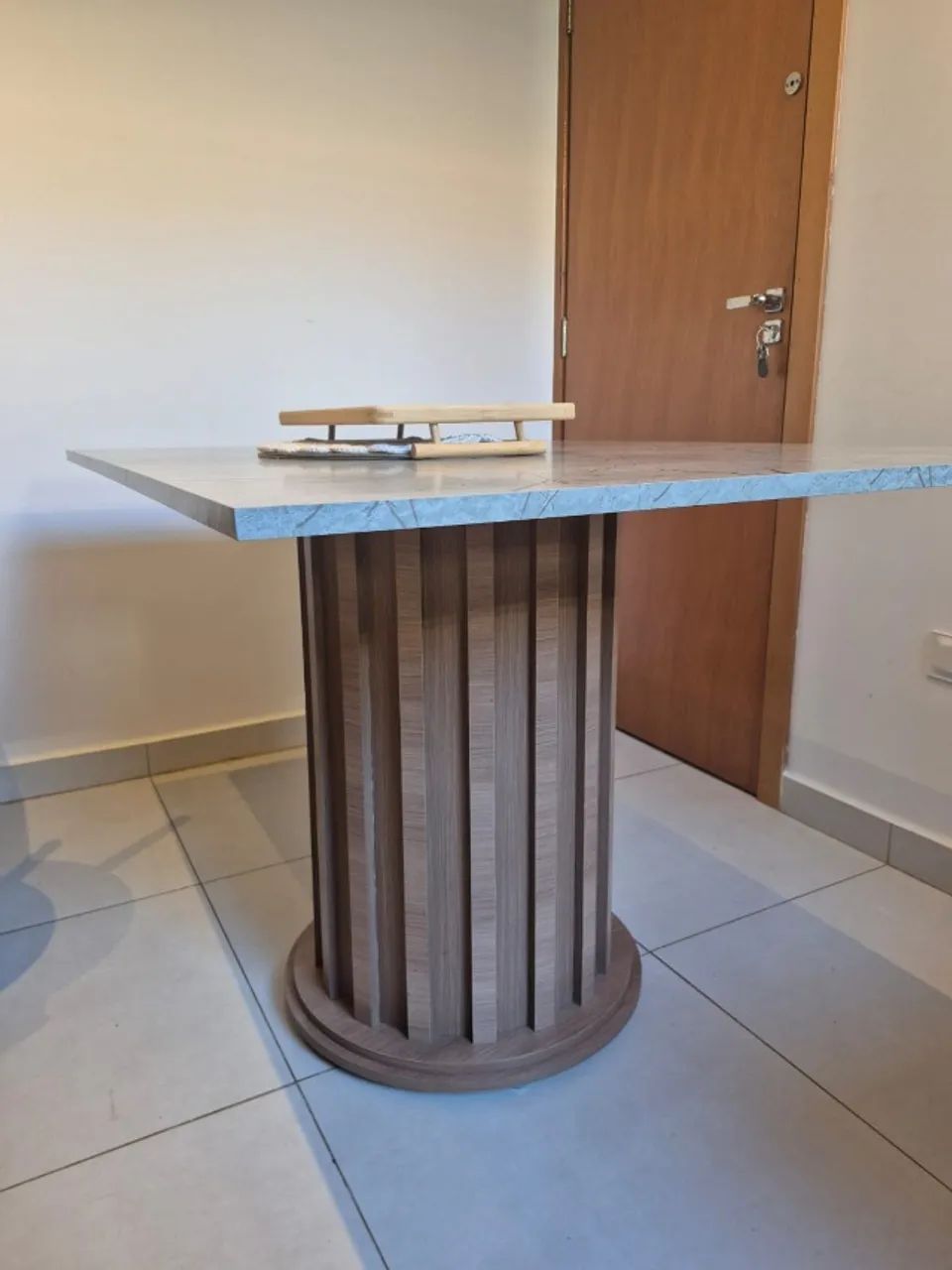 Canto alemão estofado com mesa - em otimo estado - Foto 4