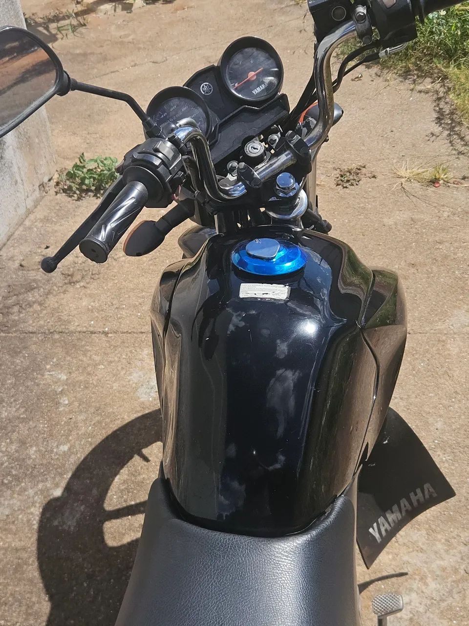 YBR 125  - Foto 2