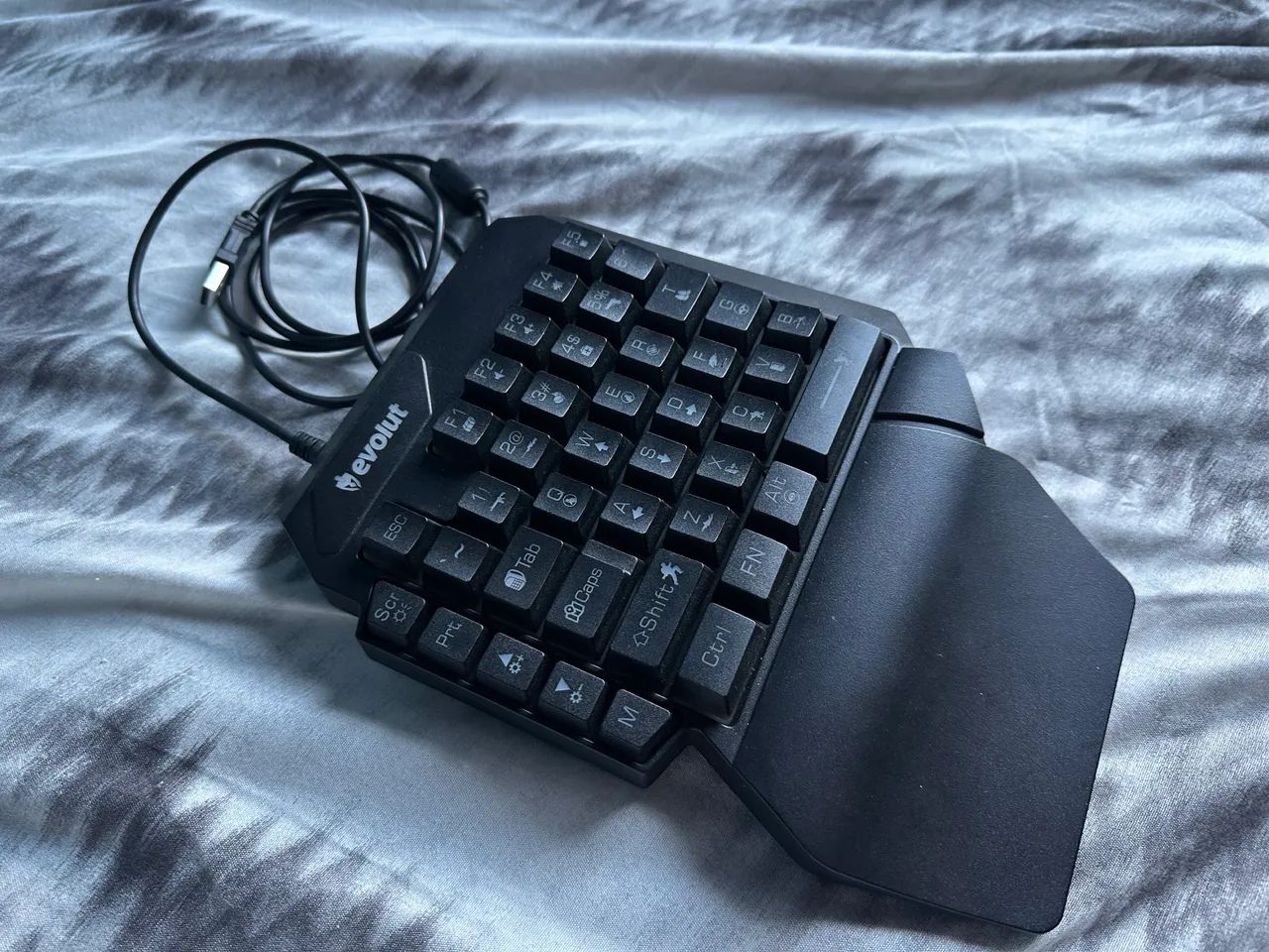 Teclado Gamer Evolut Uma Mão Compacto, Ideal para Jogos! - Foto 2