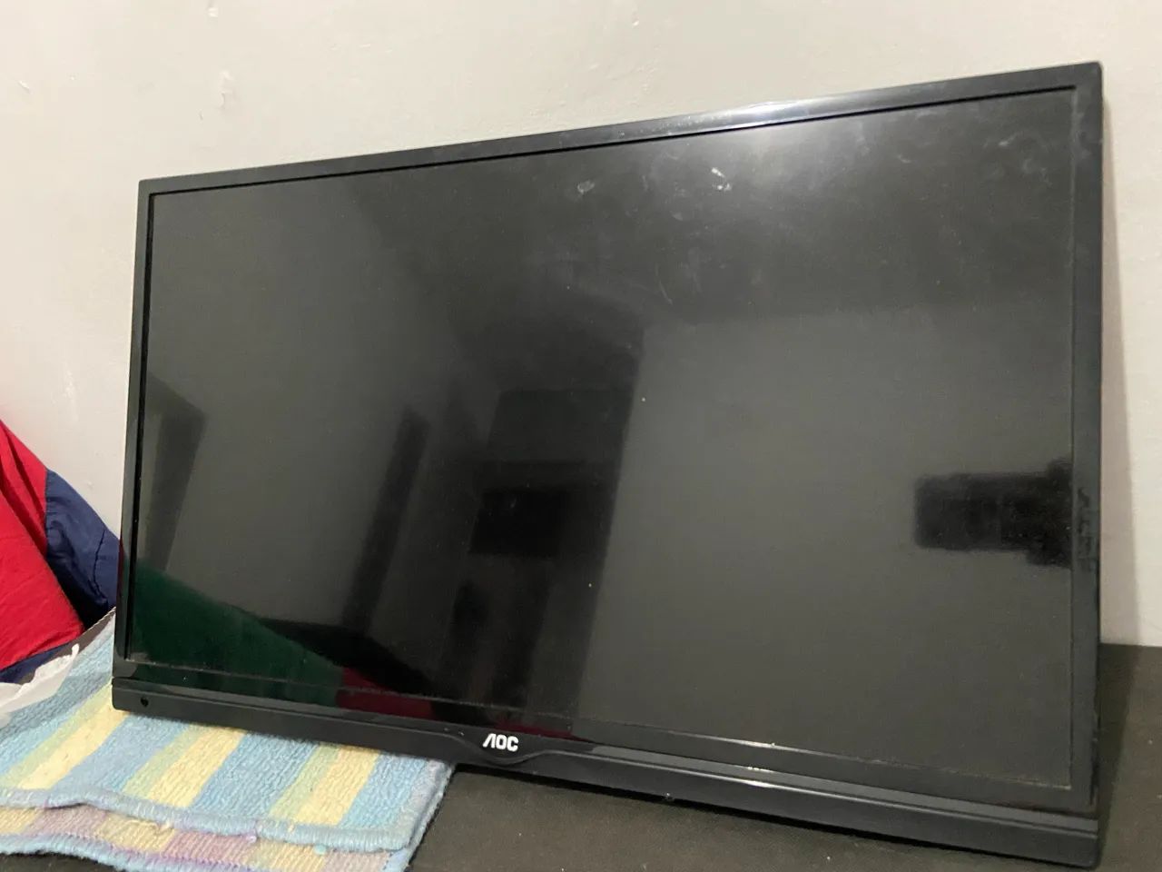 Tv 32 polegadas, não é smart 