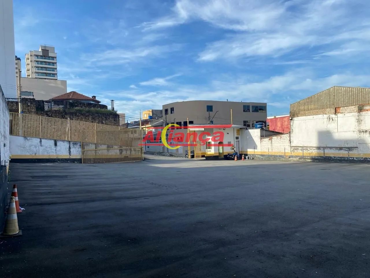 EXCELENTE OPORTUNIDADE DE INVESTIMENTO NO CENTRO COMERCIAL DA VILA GALVÃO - Foto 3