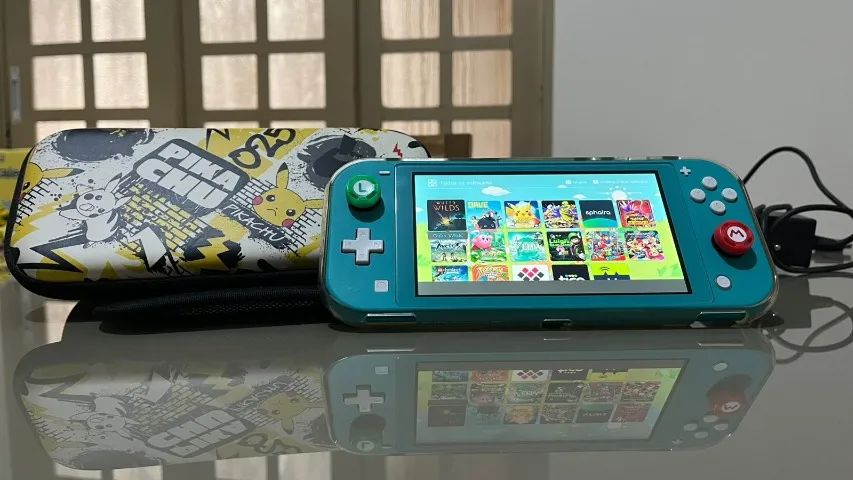 Nintendo Switch Lite Desbloqueado 256gb + Case + Jogos - Consoles