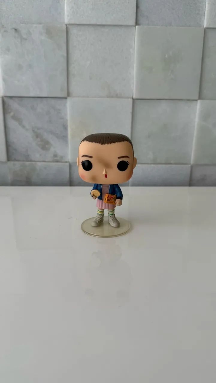 Funko Pop Stranger Things Eleven with Eggos #421 - Loose