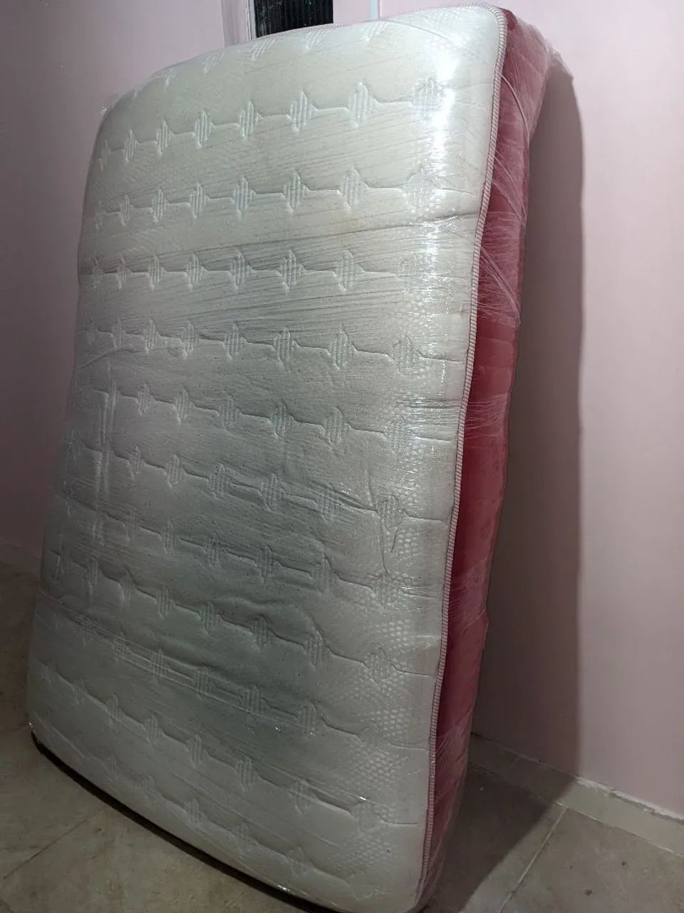 Vendo cama de casal usada - Foto 2
