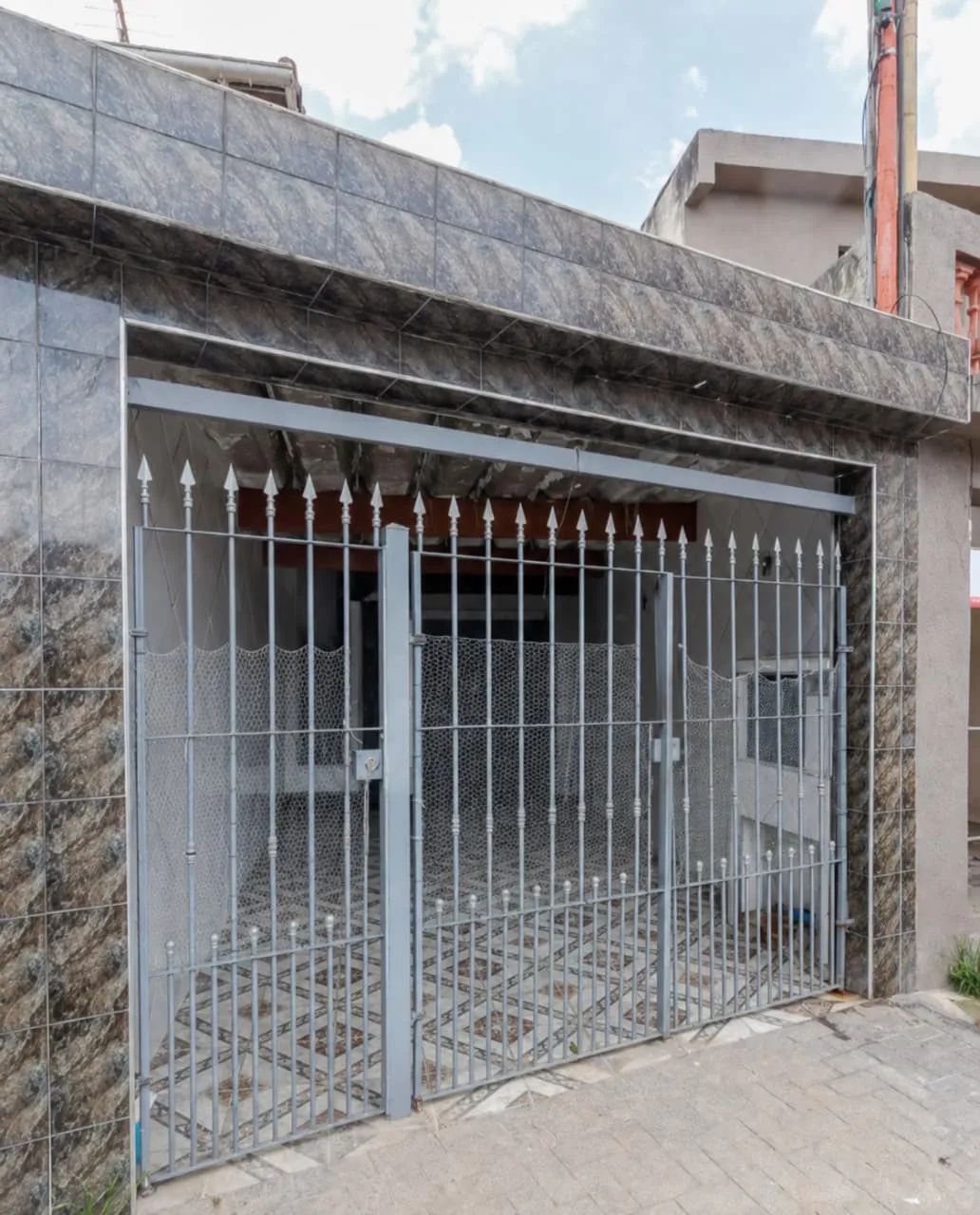 Casa comercial na Rua Francisco Paternost, 211  80 m²