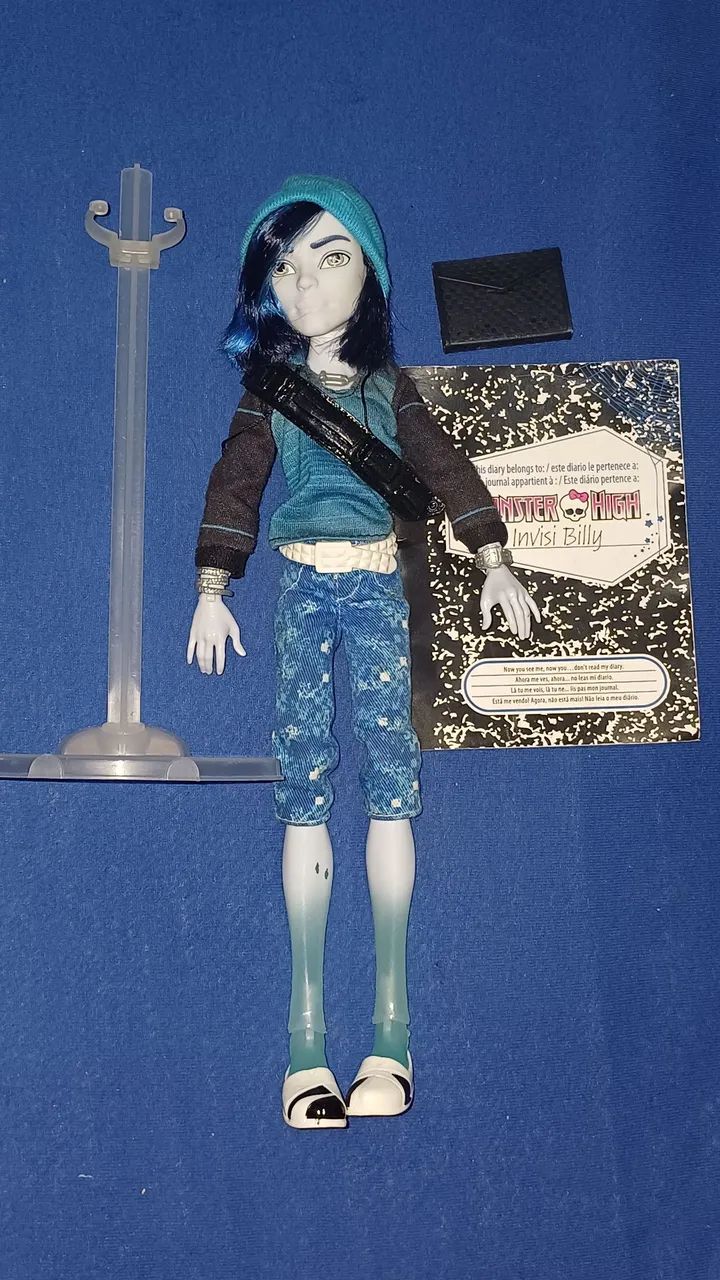 Boneco Invissi Billy Monster high 