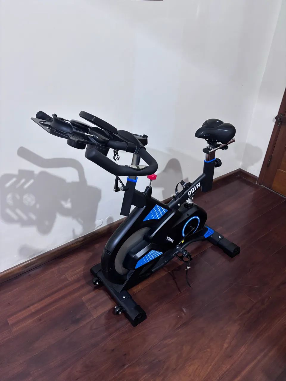Bicicleta Ergométrica 13 kg super nova e preço bom - Foto 3