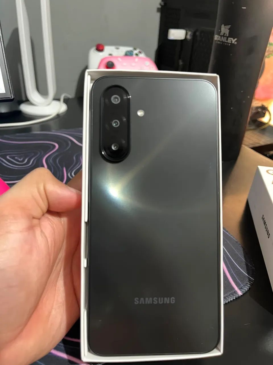 Vendo celular Galaxy A17 128gb - Foto 2