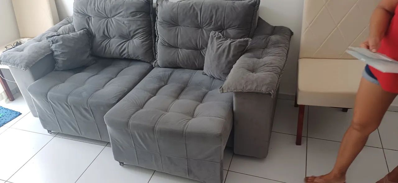 Sofa retratil de 2 lugares. 