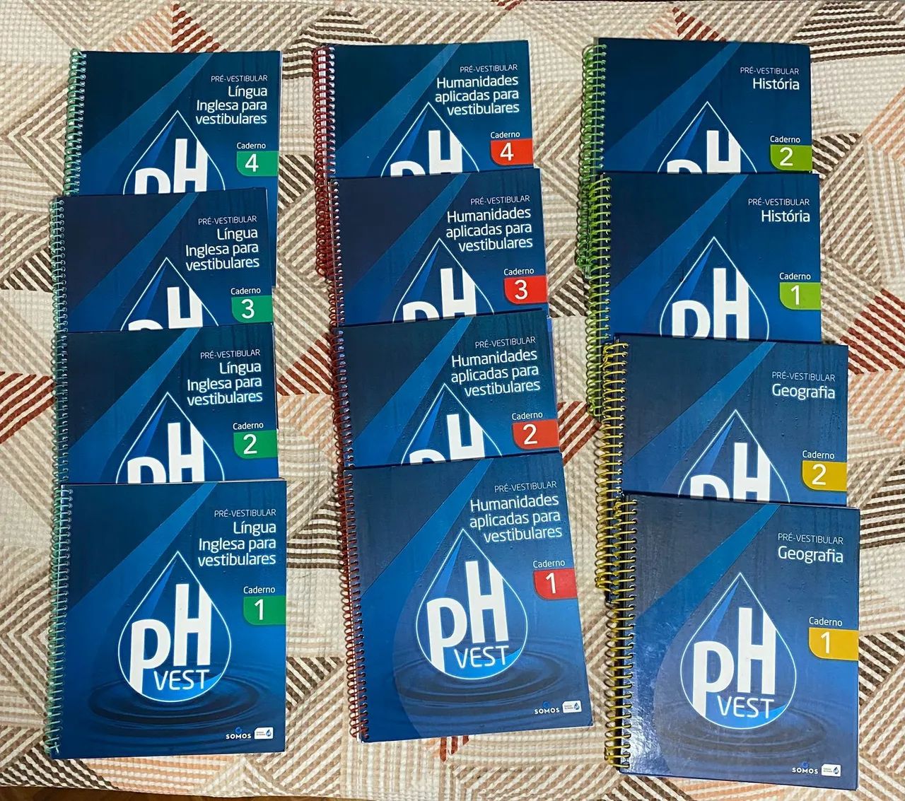 Livros pré-vestibular pH