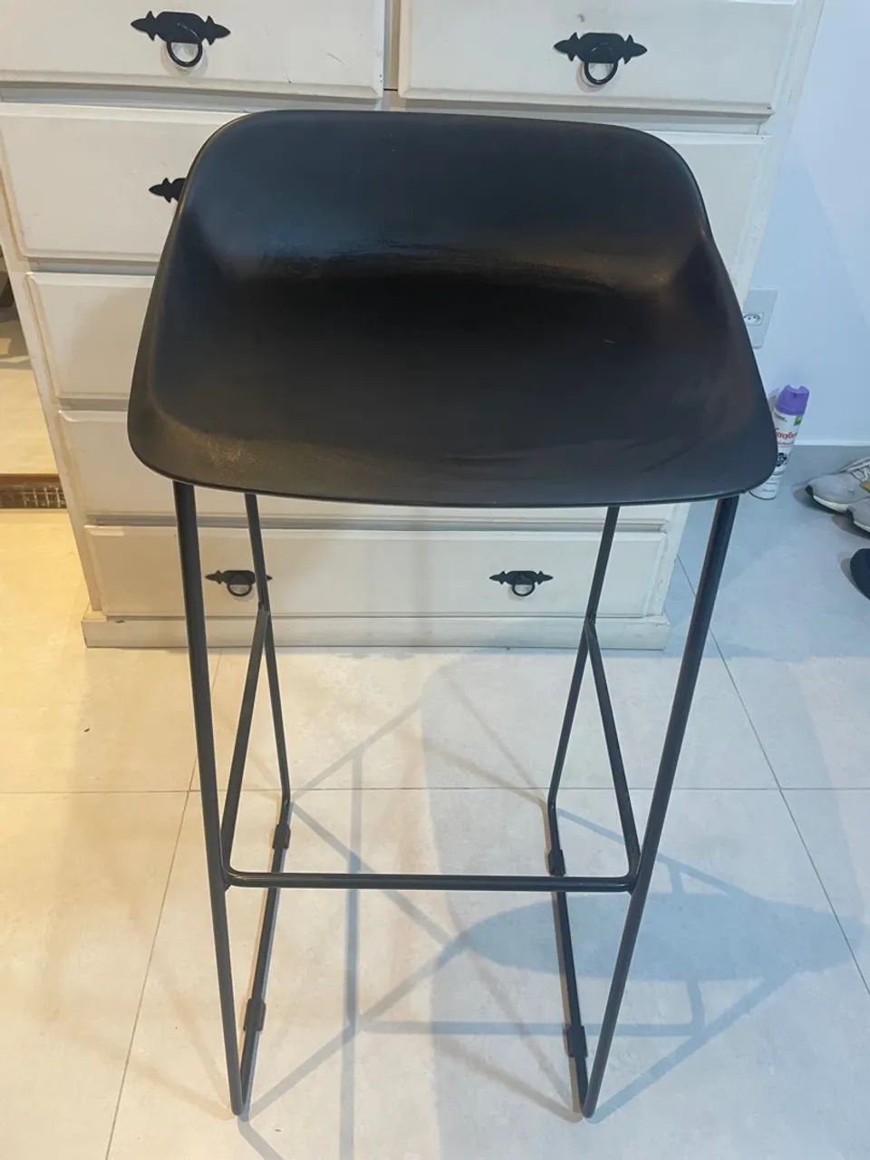 Banqueta Bit Bar preta 200$