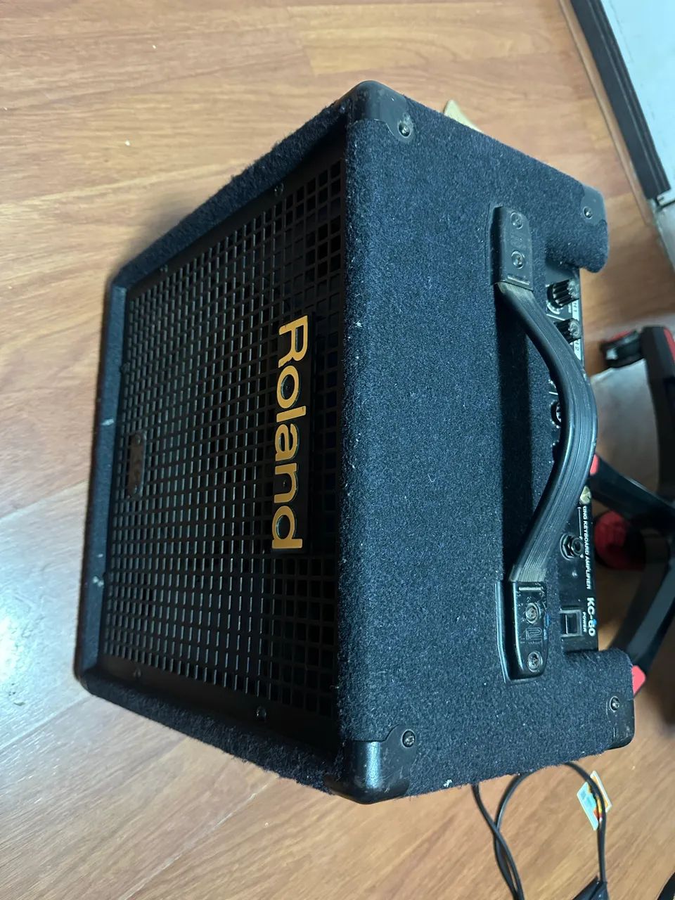 Roland Kc 60