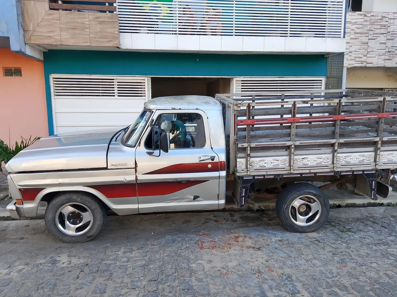 F1000 - Foto 2