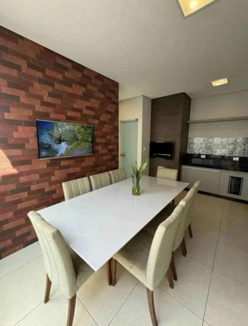 CASA A VENDA EM COTIA COM DUAS SUITES - Foto 5