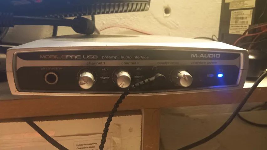 Interface M-Audio Mobile Pre USB - 2 Canais