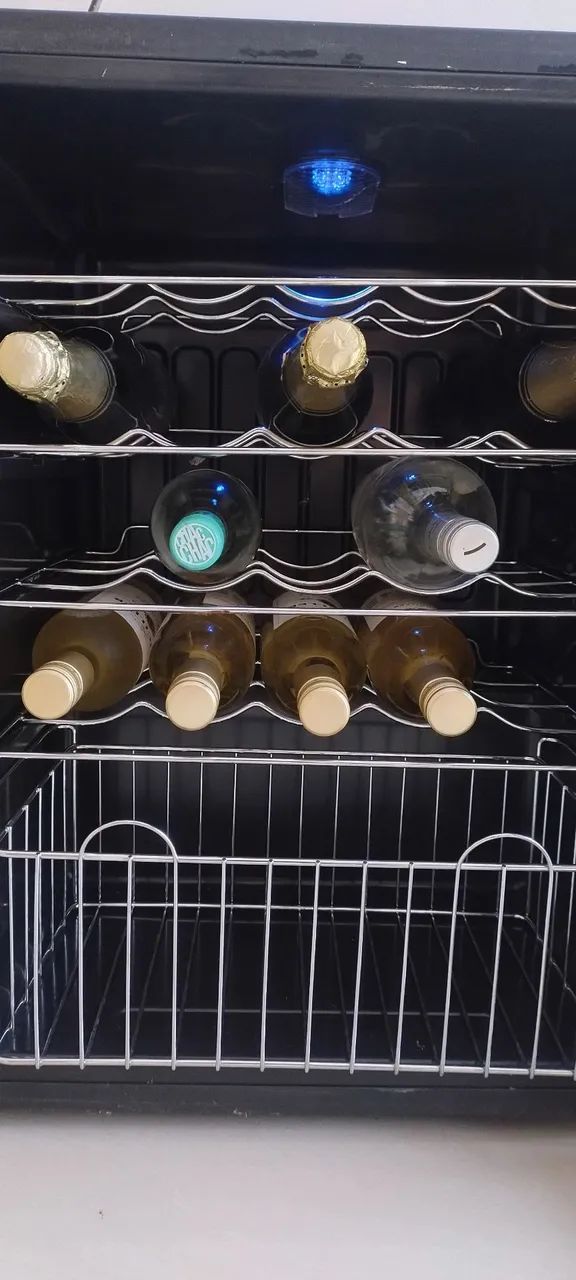 Adega para 20 garrafas  - Foto 3