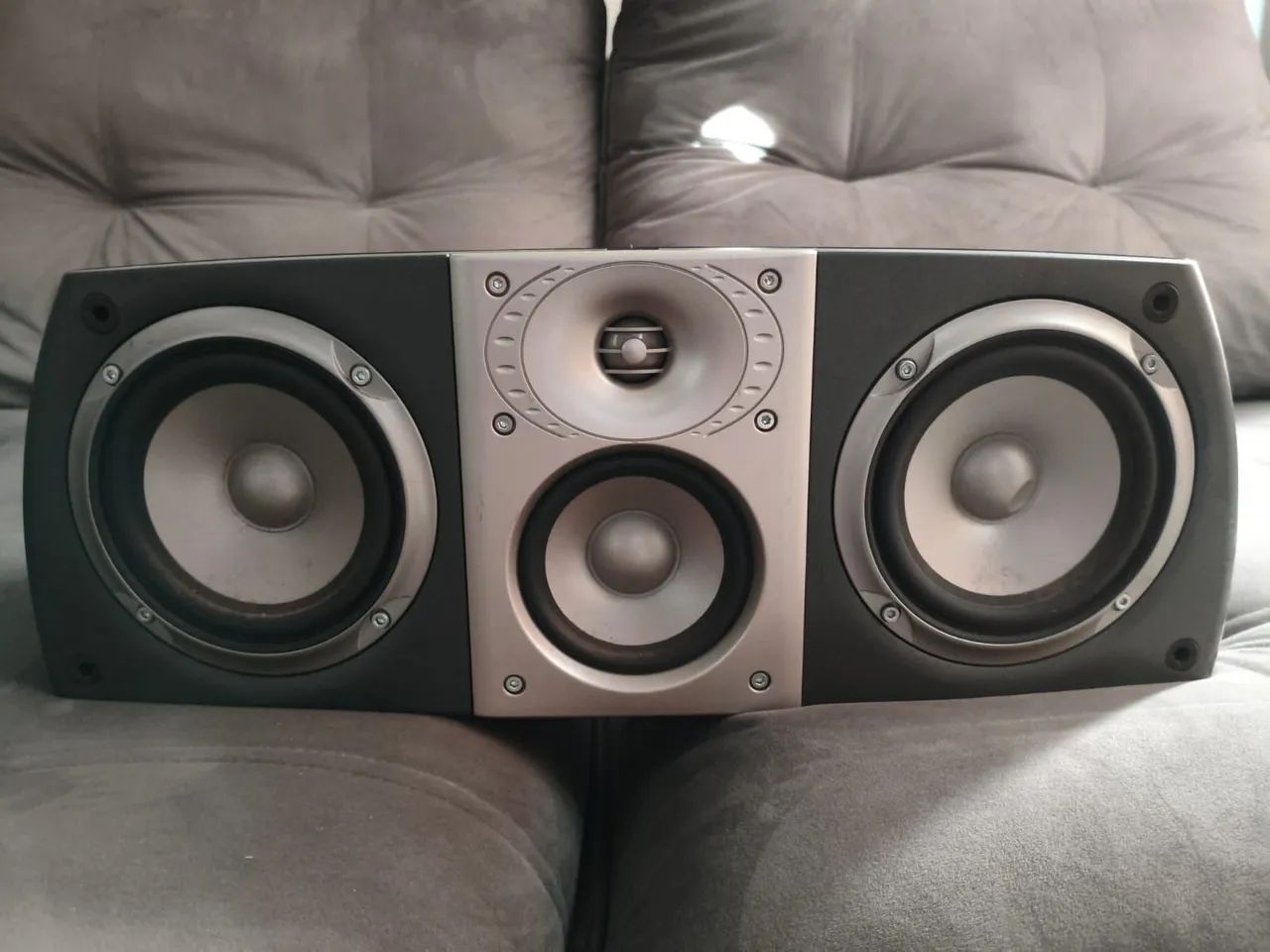 Caixas JBL