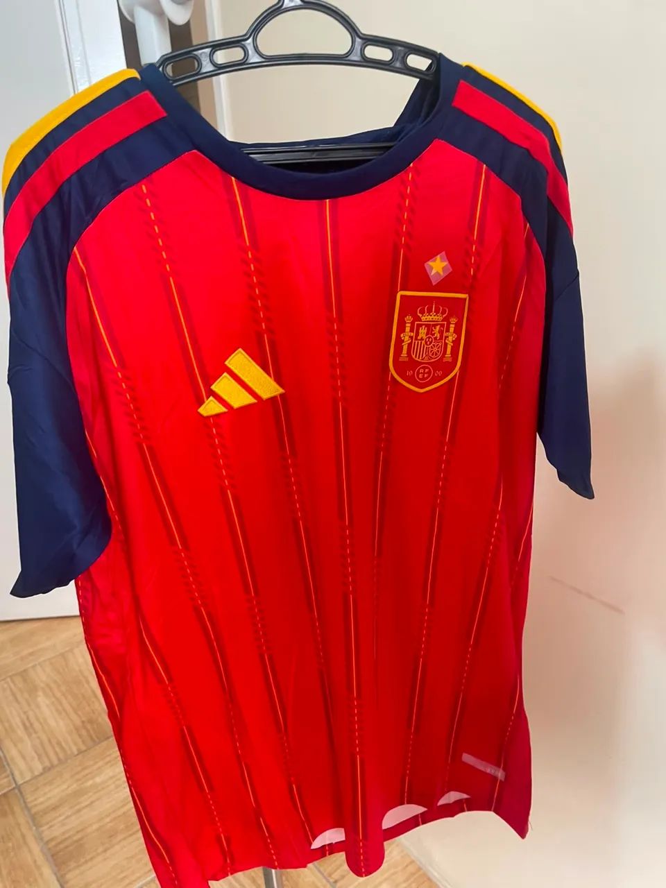 Camisa Espanha Modelo Torcedor  - Foto 2