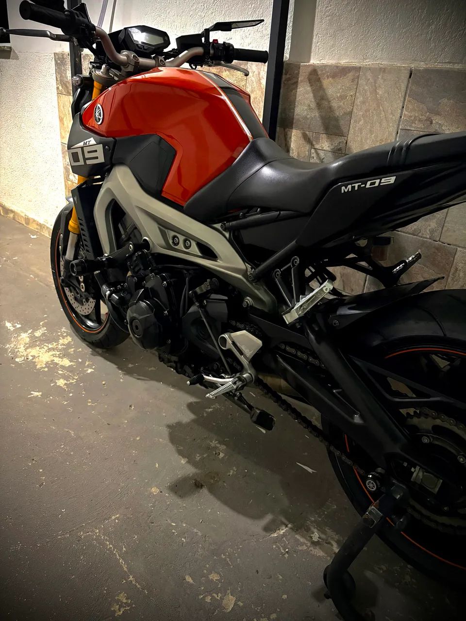 Yamaha MT09  - Foto 4