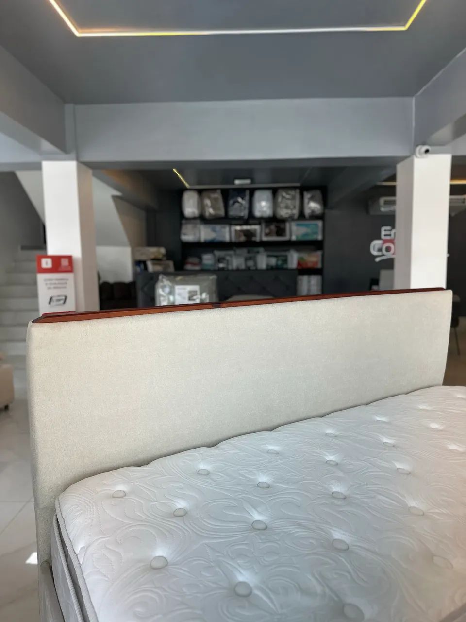 CABECEIRA LINE SUPER KING BONAN - Foto 2