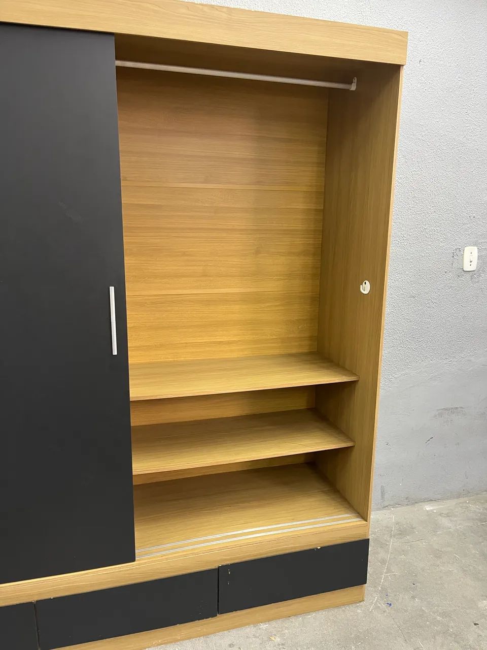 Guarda roupas porta de correr  - Foto 4